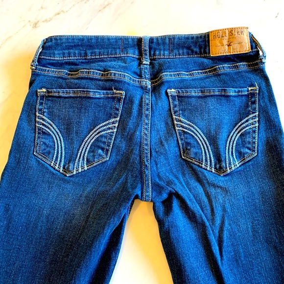 Hollister Skinny Jeans - Picture 2 of 7